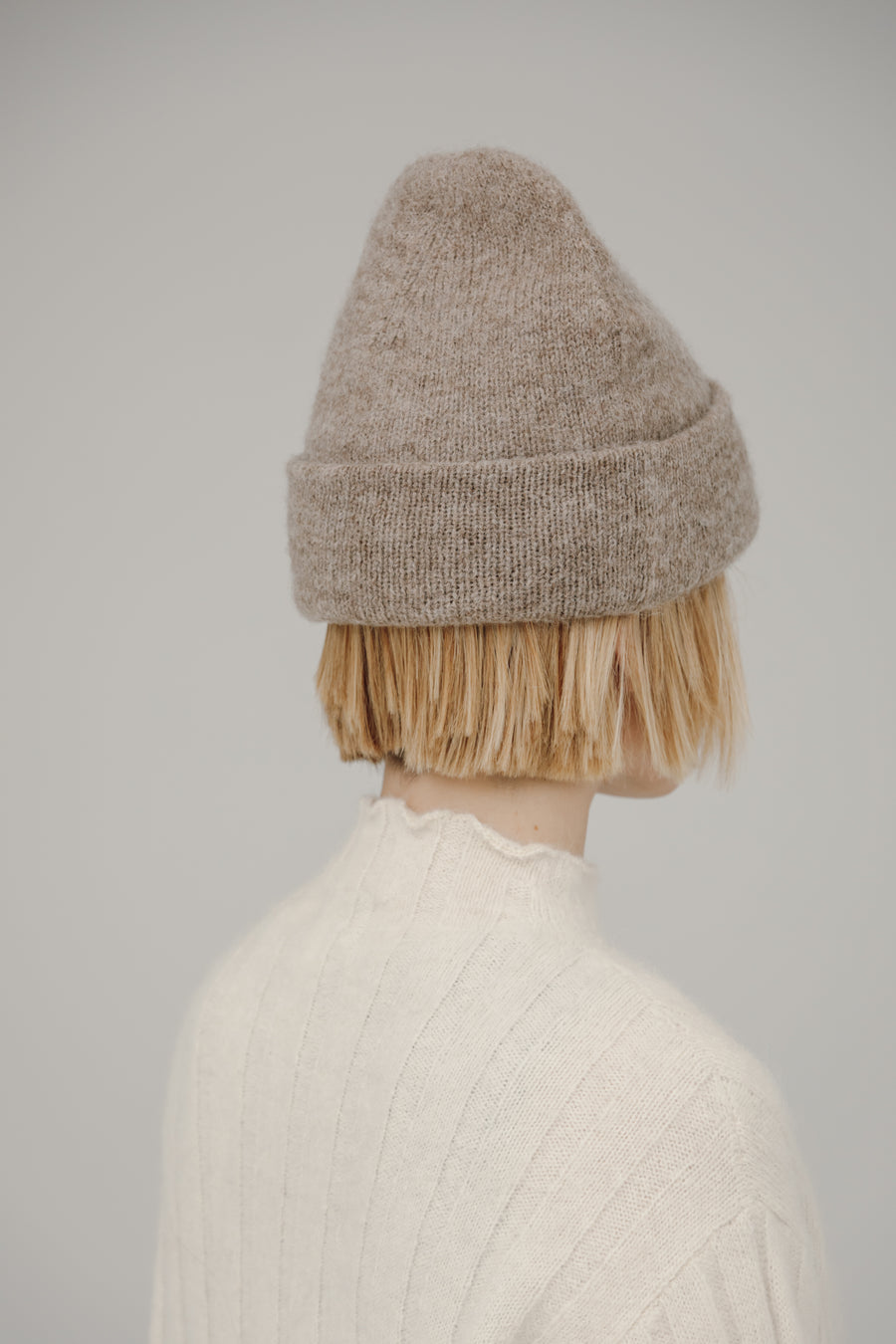 Alpaca Andes Beanie in Fawn